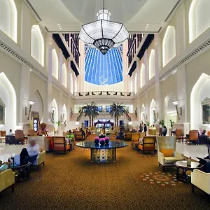 Bab Al Qasr Hotel