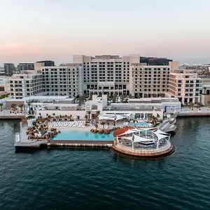 Курортный комплекс Hilton Yas Island, Абу-Даби