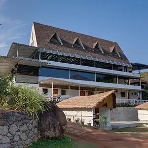 https://thenmala-ecoresort-the-first-and-the-best.kerala-hotels.net