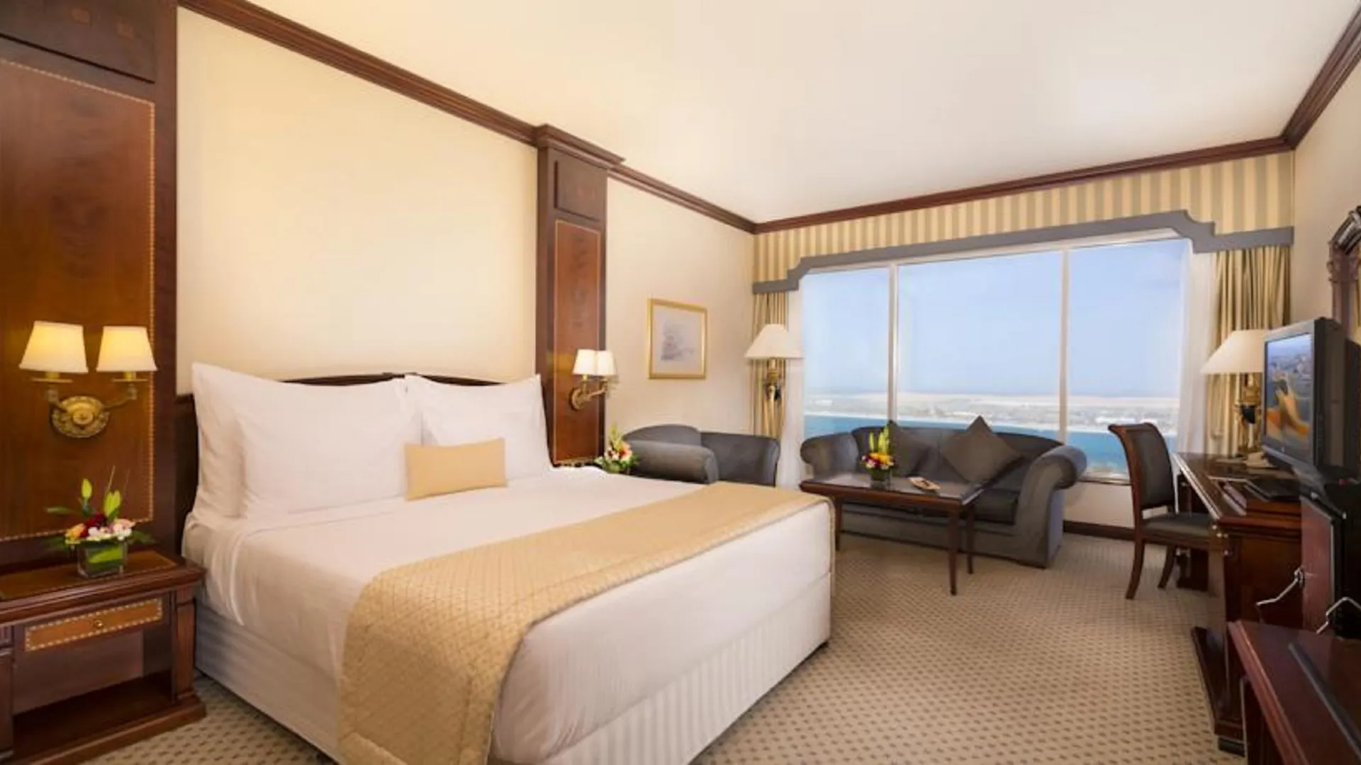 Corniche Hotel Abu Dhabi 5*,  United Arab Emirates