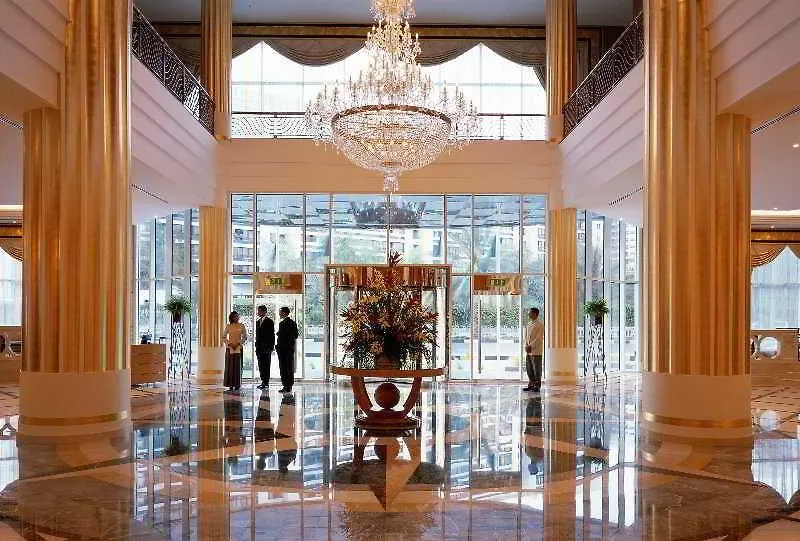 Corniche Hotel Abu Dhabi 5*,  United Arab Emirates