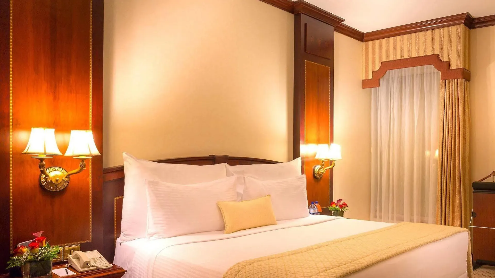 *****  Corniche Hotel Abu Dhabi United Arab Emirates